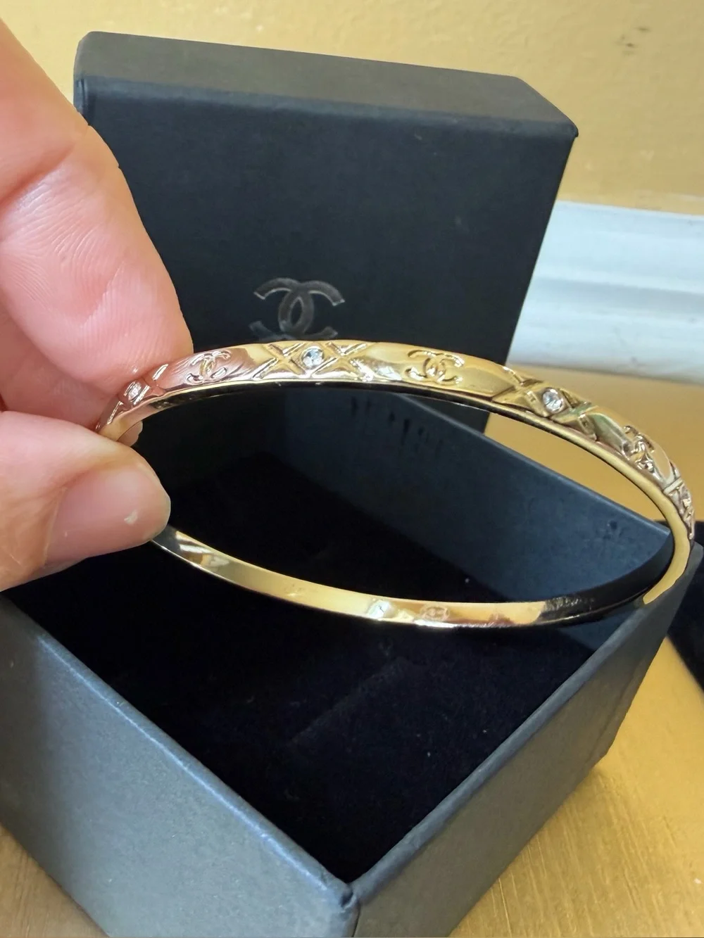 CHANEL bangle box